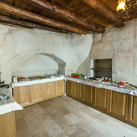 Hotel Charming Cave