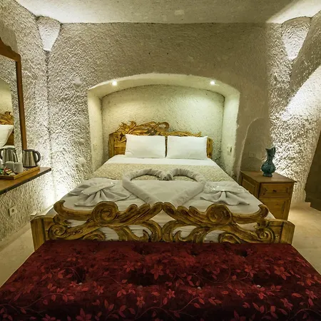 Charming Cave Hotel